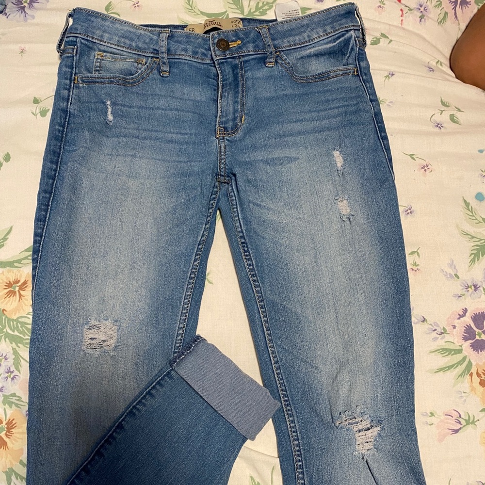 Medium wash with minimal rips